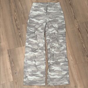 Wild Fable Light Gray Camouflage Pants